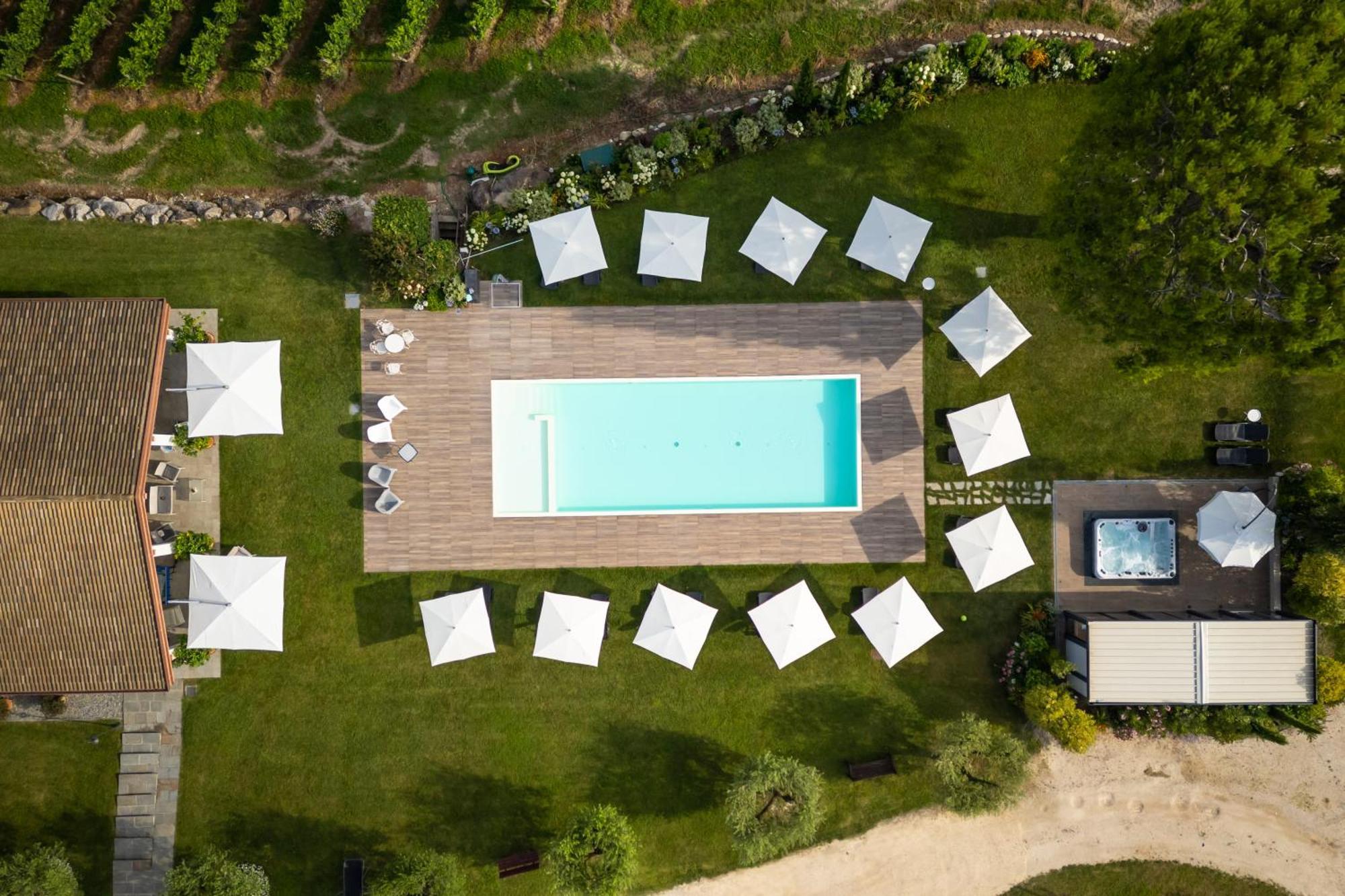 Agriturismo Colle Dei Pivi Ponti sul Mincio Exteriör bild