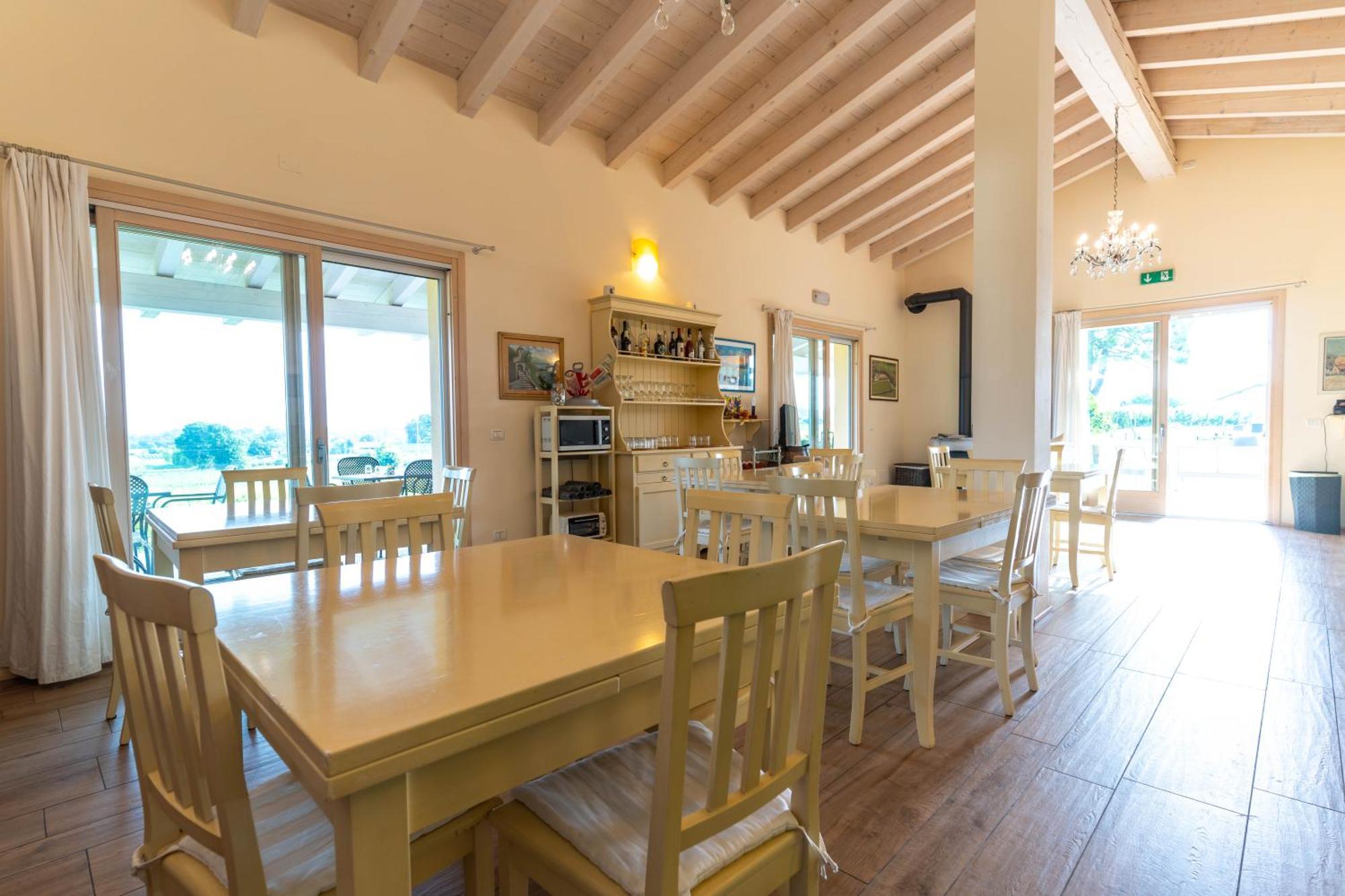 Agriturismo Colle Dei Pivi Ponti sul Mincio Exteriör bild